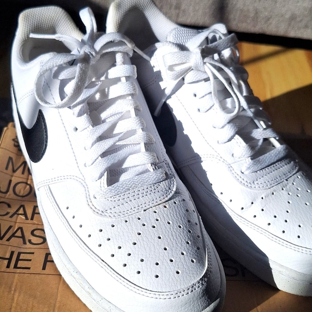 Nike Court vision
